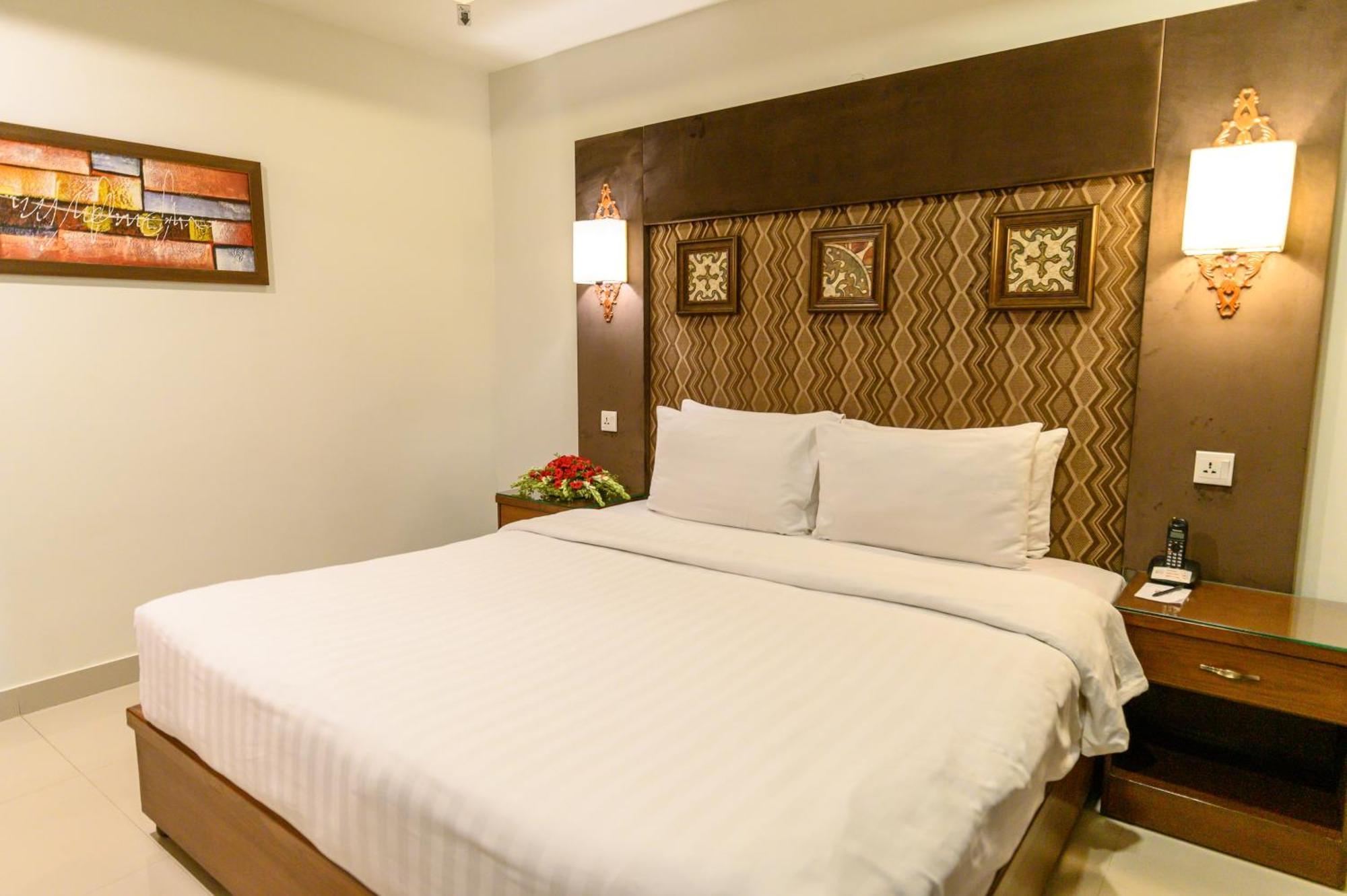Hotel One Jinnah, Islamabad Exterior photo